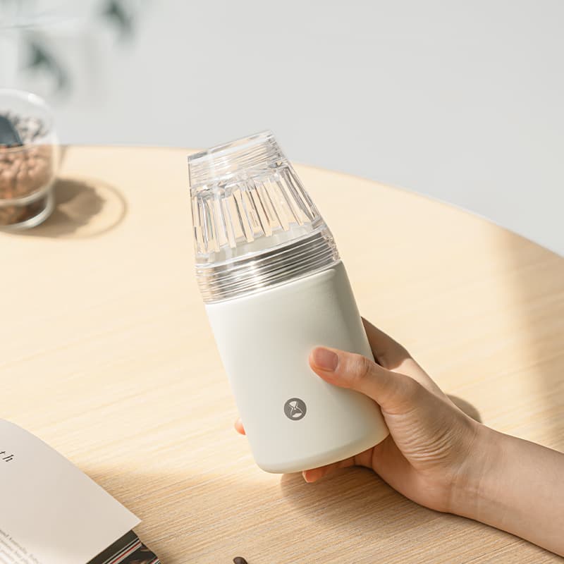 CRYSTAL EYE TRAVEL BREWER TERMO INSULADO CON MÉTODO DE CAFÉ